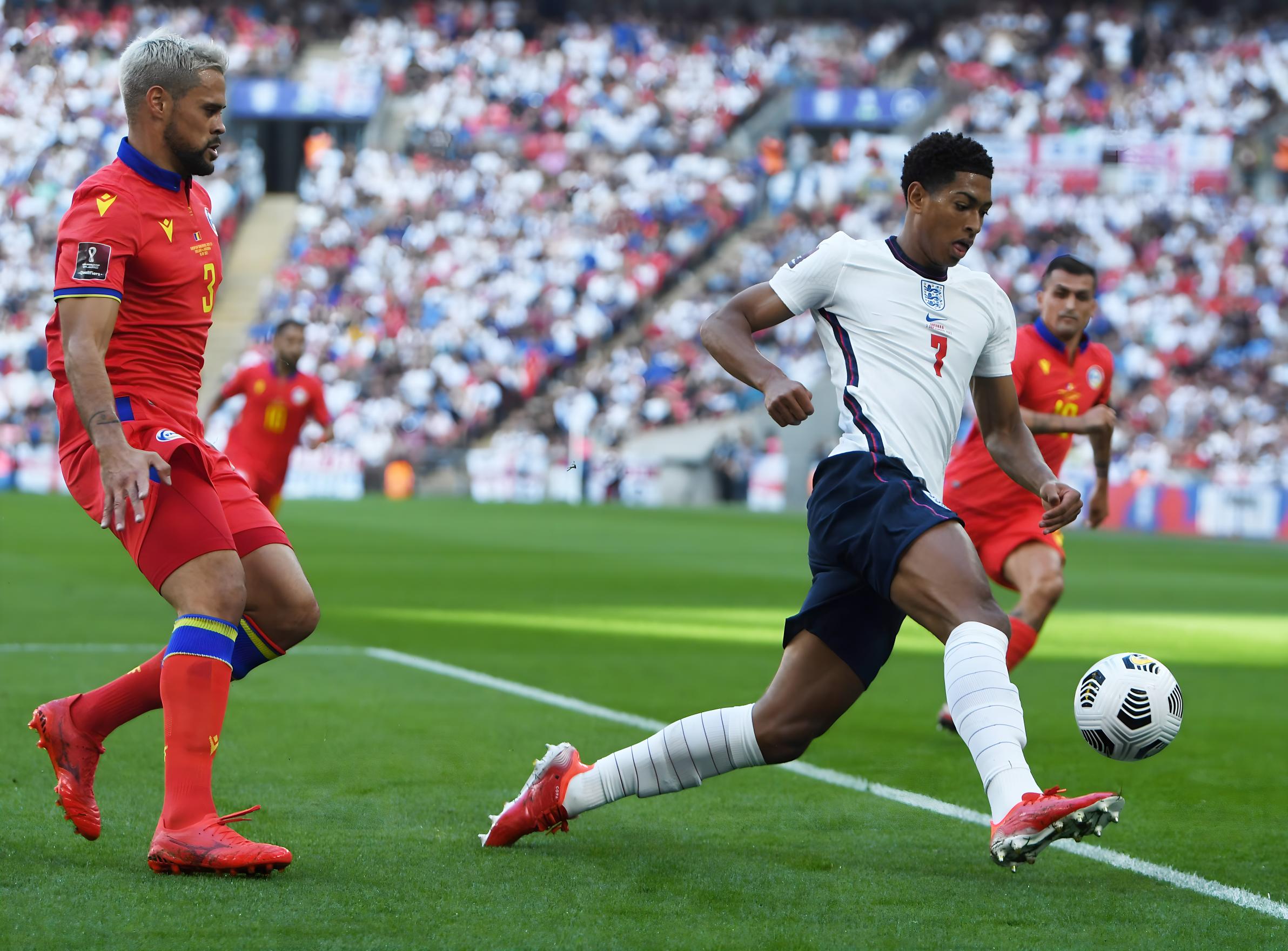 仅是球员个 仅是球员个