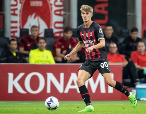 社交媒体上 社交媒体上